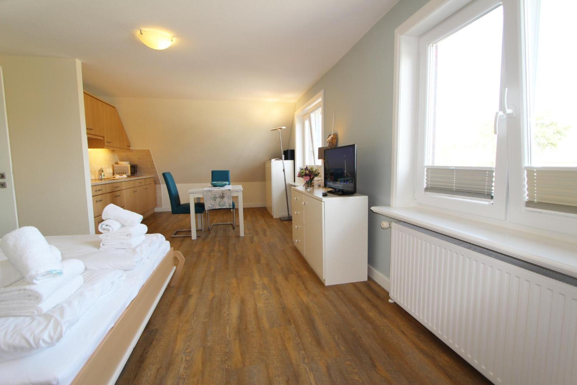Haus Guenther - Mittelweg 1, App 1 Wenningstedt-Braderup Екстер'єр фото